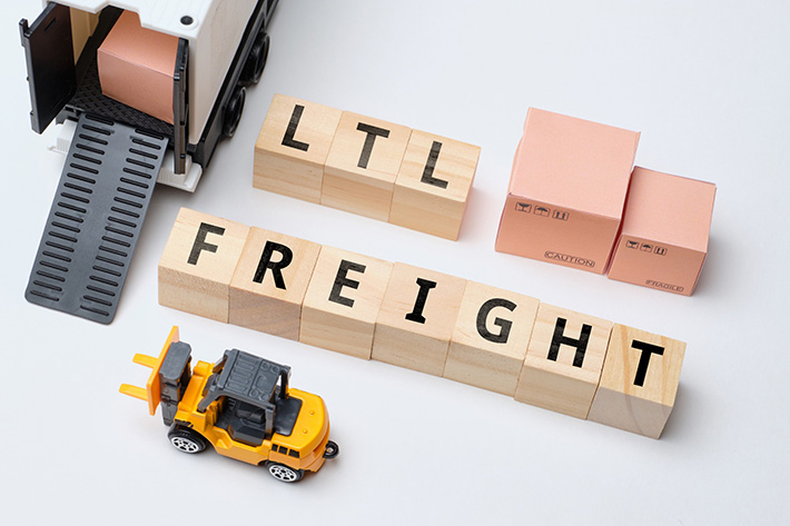 LTL Shipments and How Freight Forwarding Software Can Help
